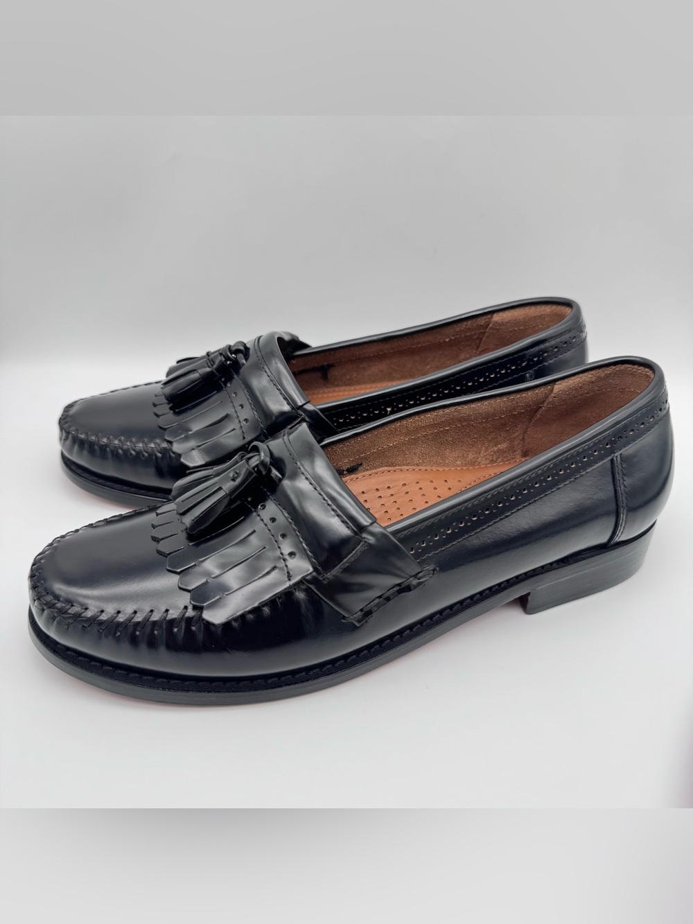 G.H. Bass & Co. Weejuns Jeremy Kiltie Tassel Loafers Black Leather Men Size 11 D